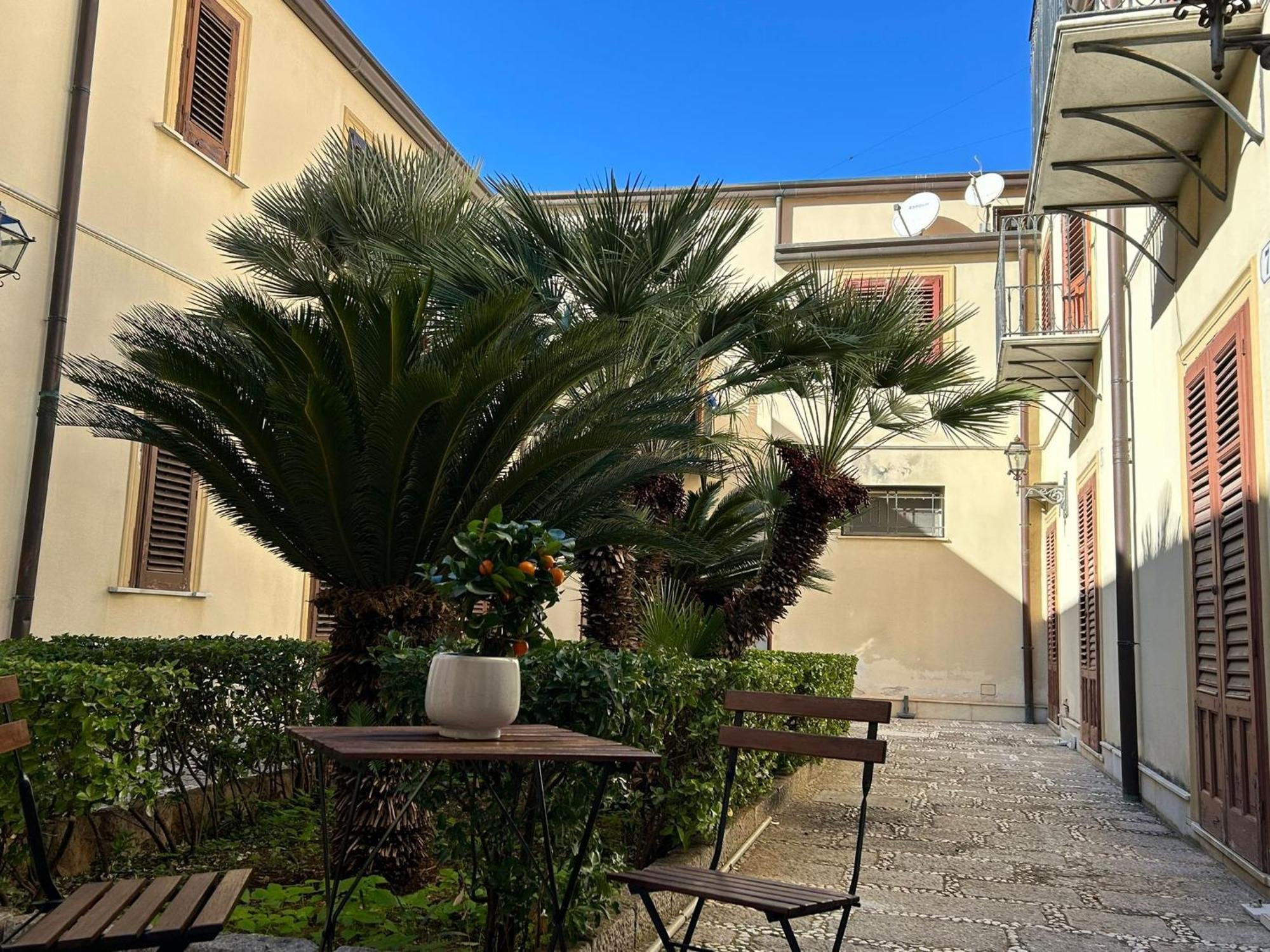 Corte Dei Re Di Palermo Apartment Eksteriør bilde
