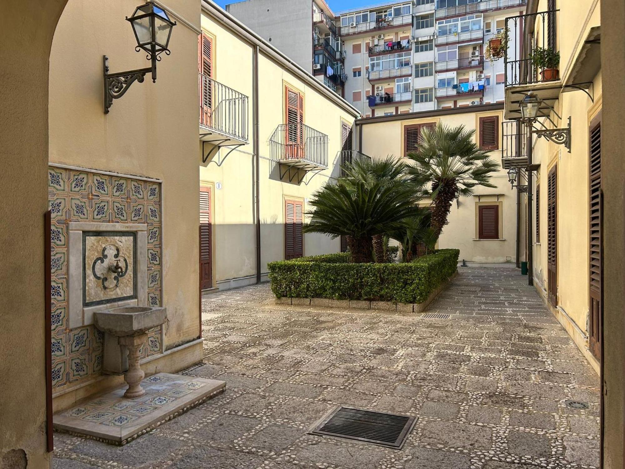 Corte Dei Re Di Palermo Apartment Eksteriør bilde